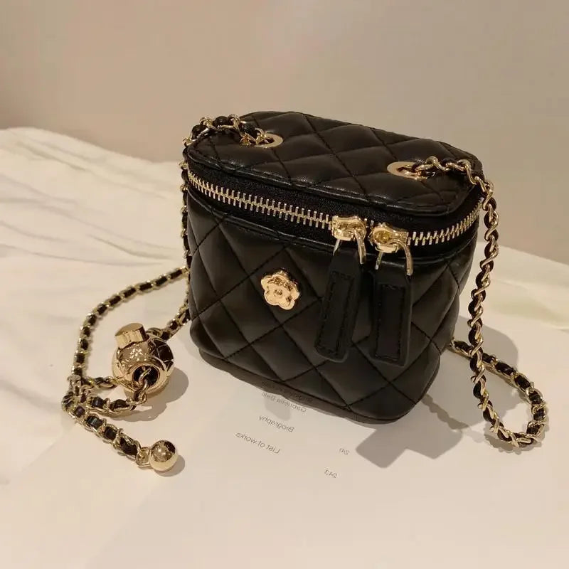Giulietta™ Camellia Mini Chain Bag – Quilted PU Leather Crossbody with Gold Details